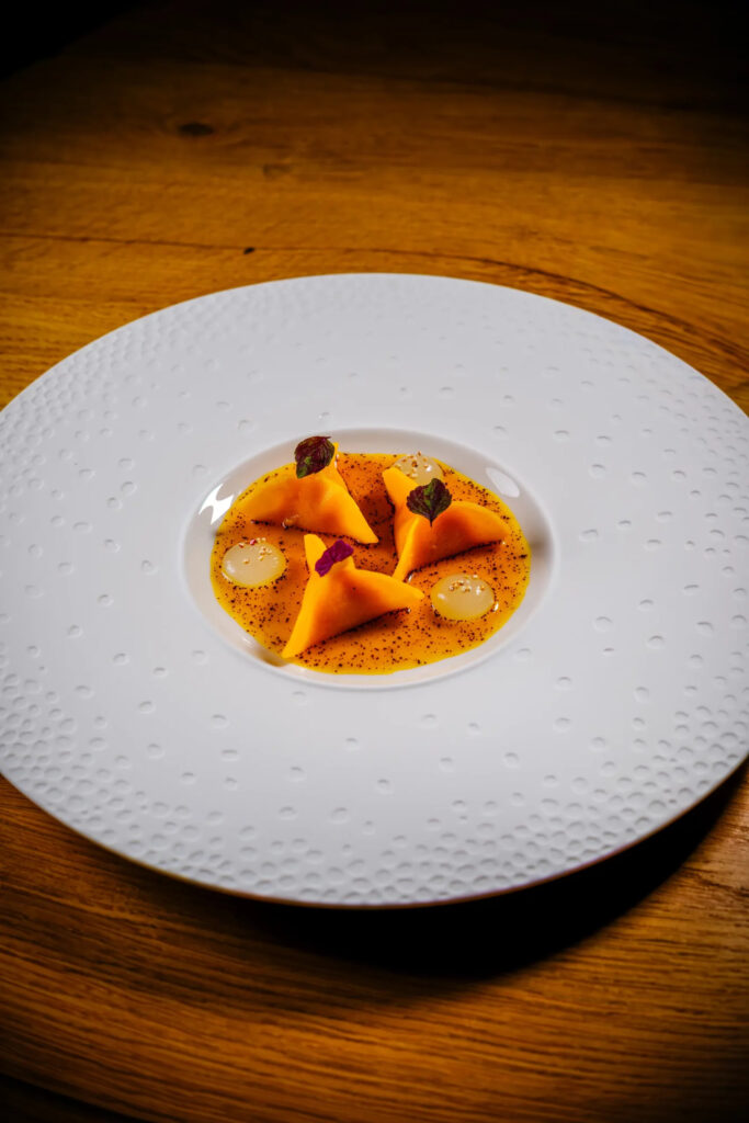 Origami de butternut aux œufs de brochet fumés