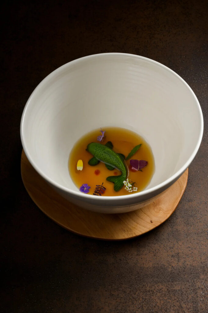 Mousseline de carpe en forme de carpe avec gel de shiso pourpre