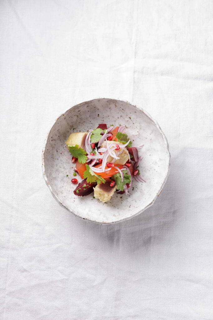 Ceviche de pastèque et betterave avec tempura de thon